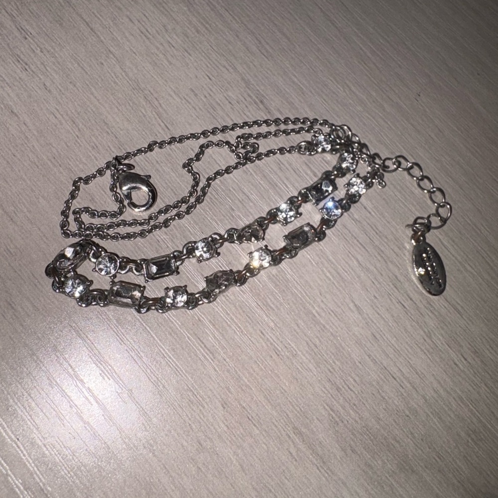 Ann Taylor‎ Silver Necklace, adjustable 9"-11"